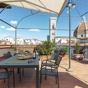 Apartment Duomo Secret Rooftop, Florence